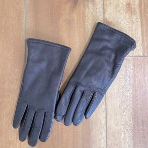 Brown leather gloves